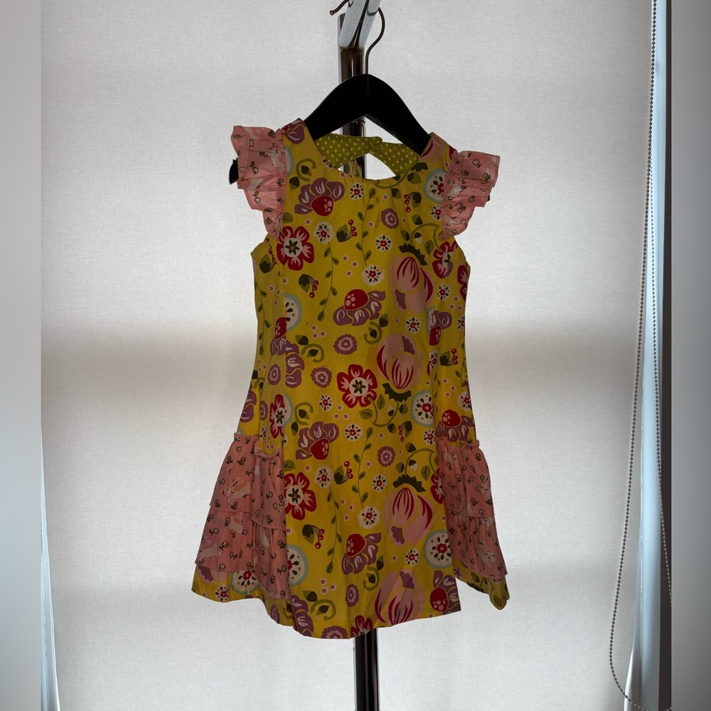 Jelly the Pug Girls Ruffle Sleeve Floral Dress Size 2T